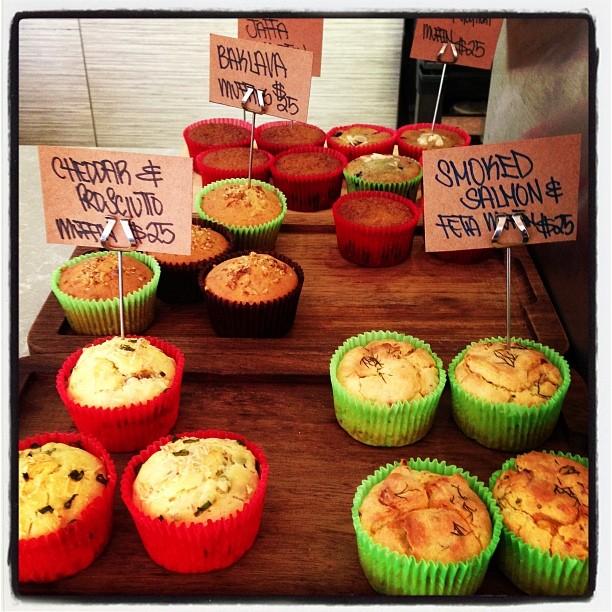 Cheddar & prosciutto and smoked salmon muffins,    taste as good as they sound! @antipodean #organiceggs #kiwicaf http://www.greenqueen.com.hk/green-queen-guide-hong-kong/?action=search&dosrch=1&listingfields%5B9%5D=Antipodean