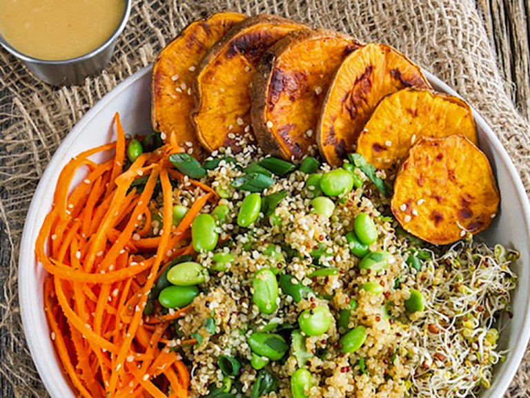 9 Healthy Veggie Bowl Recipes to Fuel You From the Inside