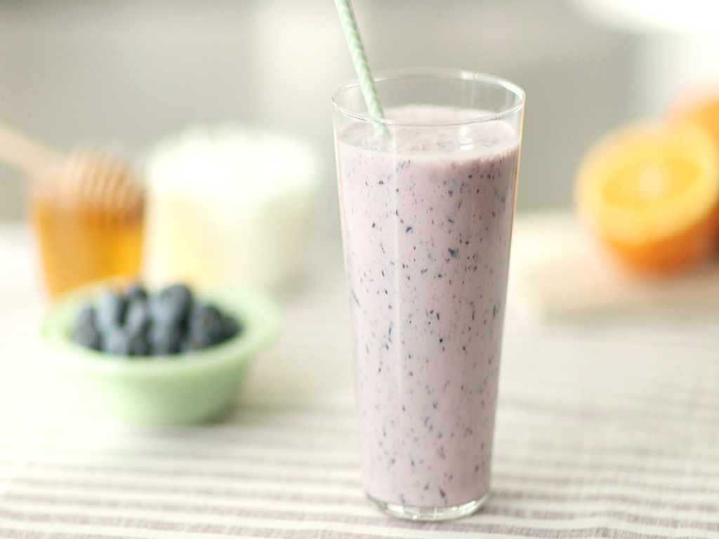 Martha Stewart Kale Pineapple Smoothie Green Queen