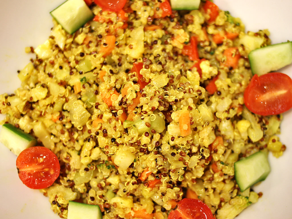 SpiceBox Organics | Quinoa and Veggie Salad