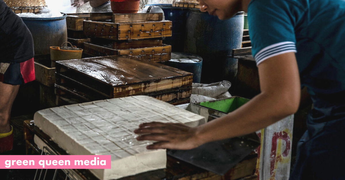 Global Plastic Waste Is Burned To Make Tofu Poisoning Indonesian