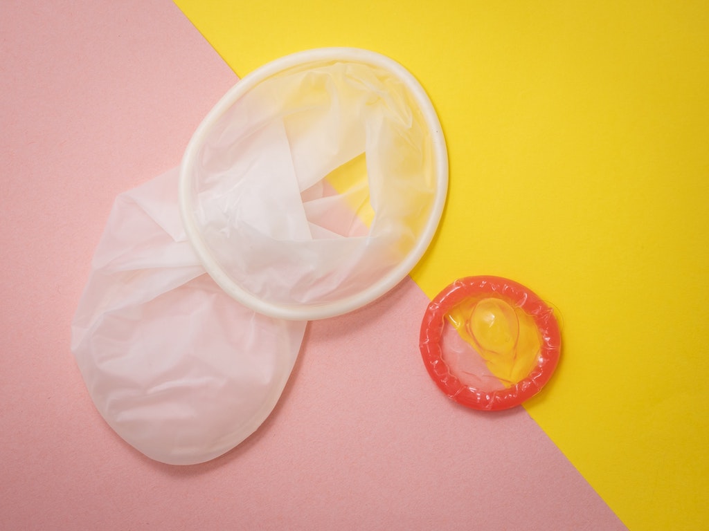 Are Condoms Eco-Friendly? and Other (Green) Safe Sex Questions photo