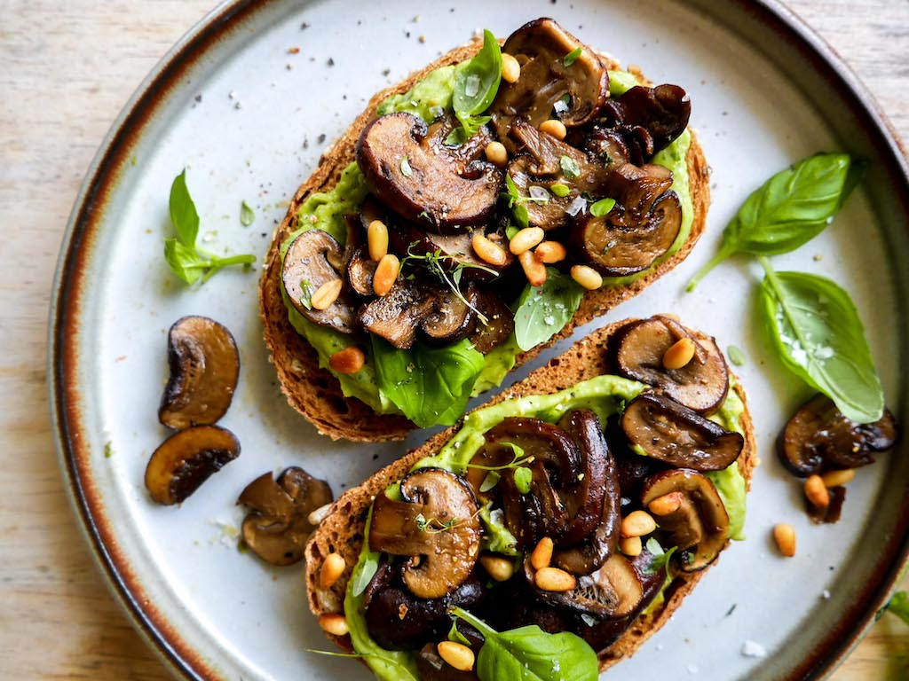 10 Healthy Plant-Based Breakfast Ideas You Will Love