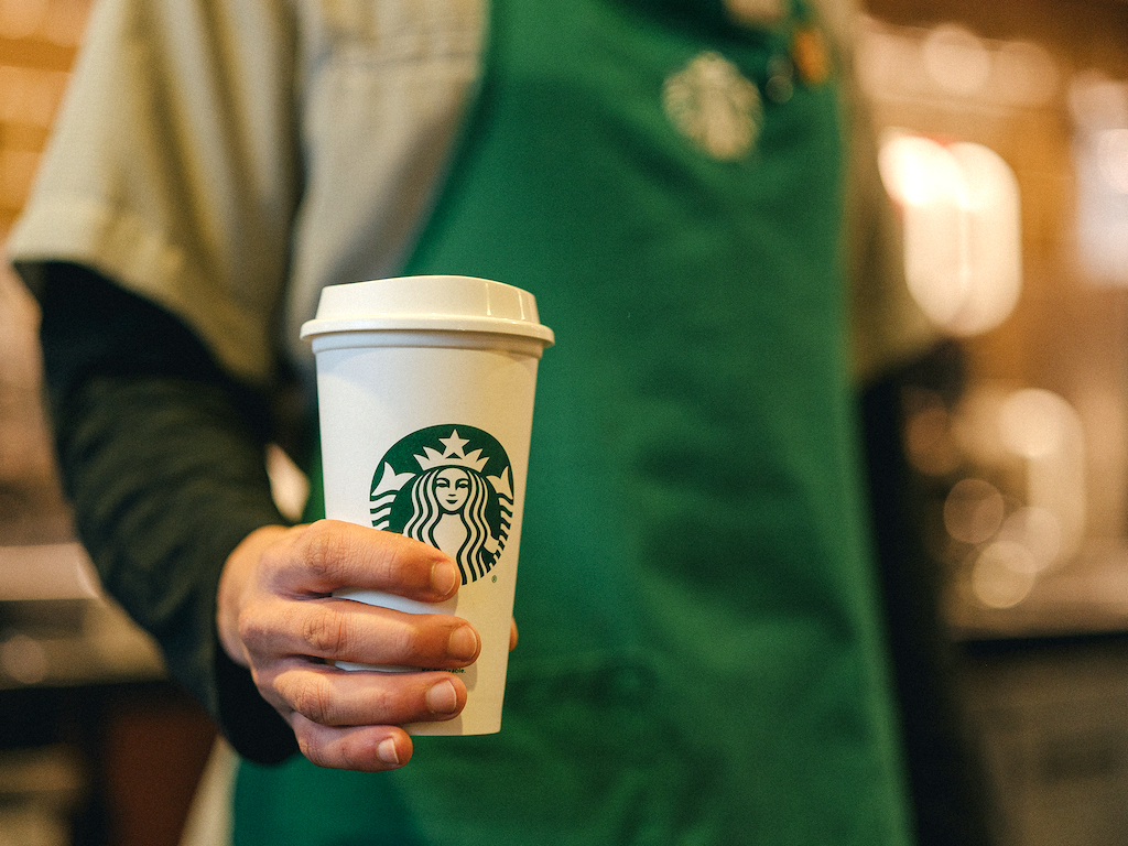 Starbucks Coffee Korea To Slash 30% Carbon Footprint & Ditch Single-Use Cups By 2025 - Green Queen