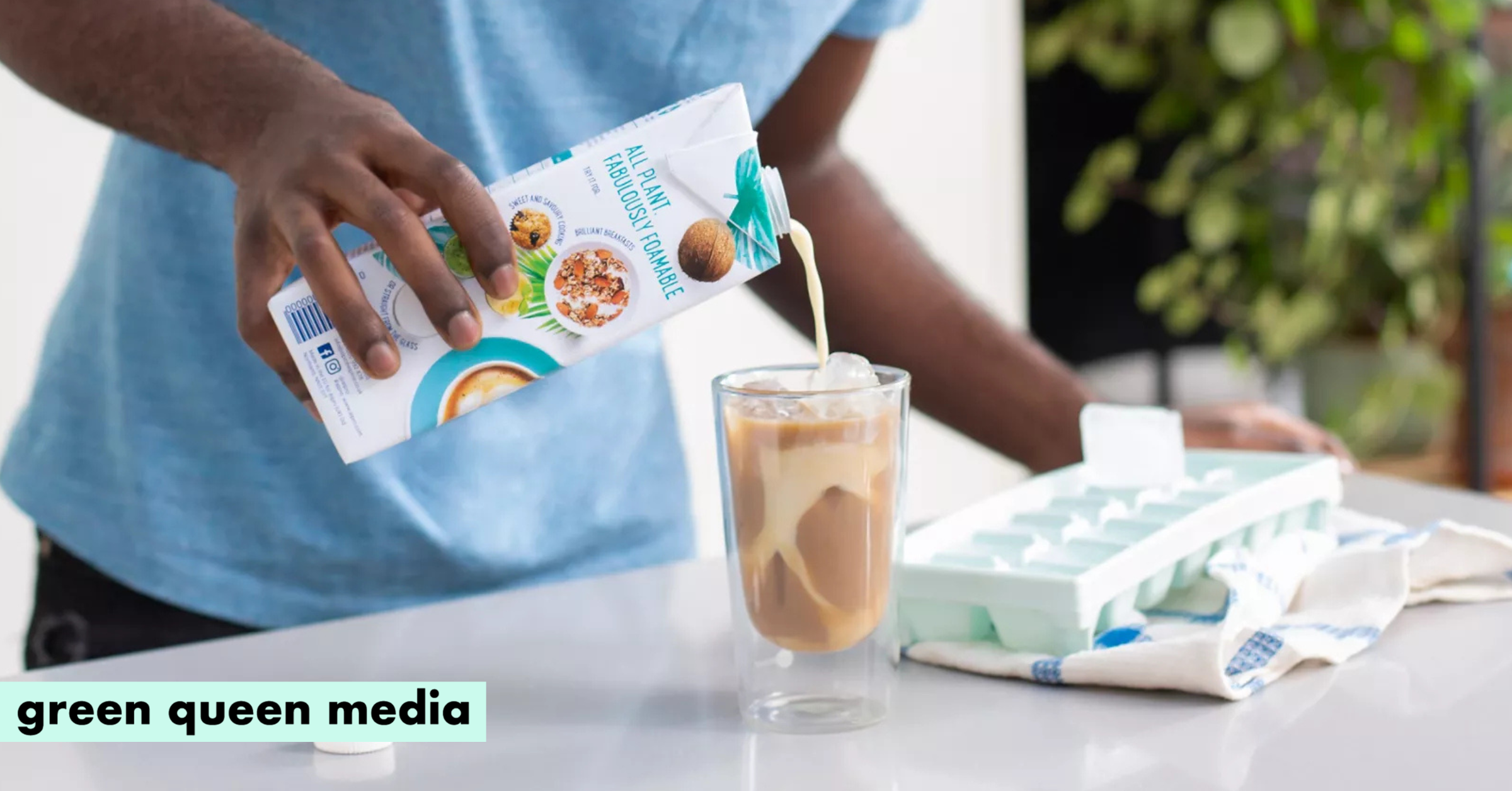 60% of Germans Back Tax Cut on Plant-Based Milk to Match Dairy VAT