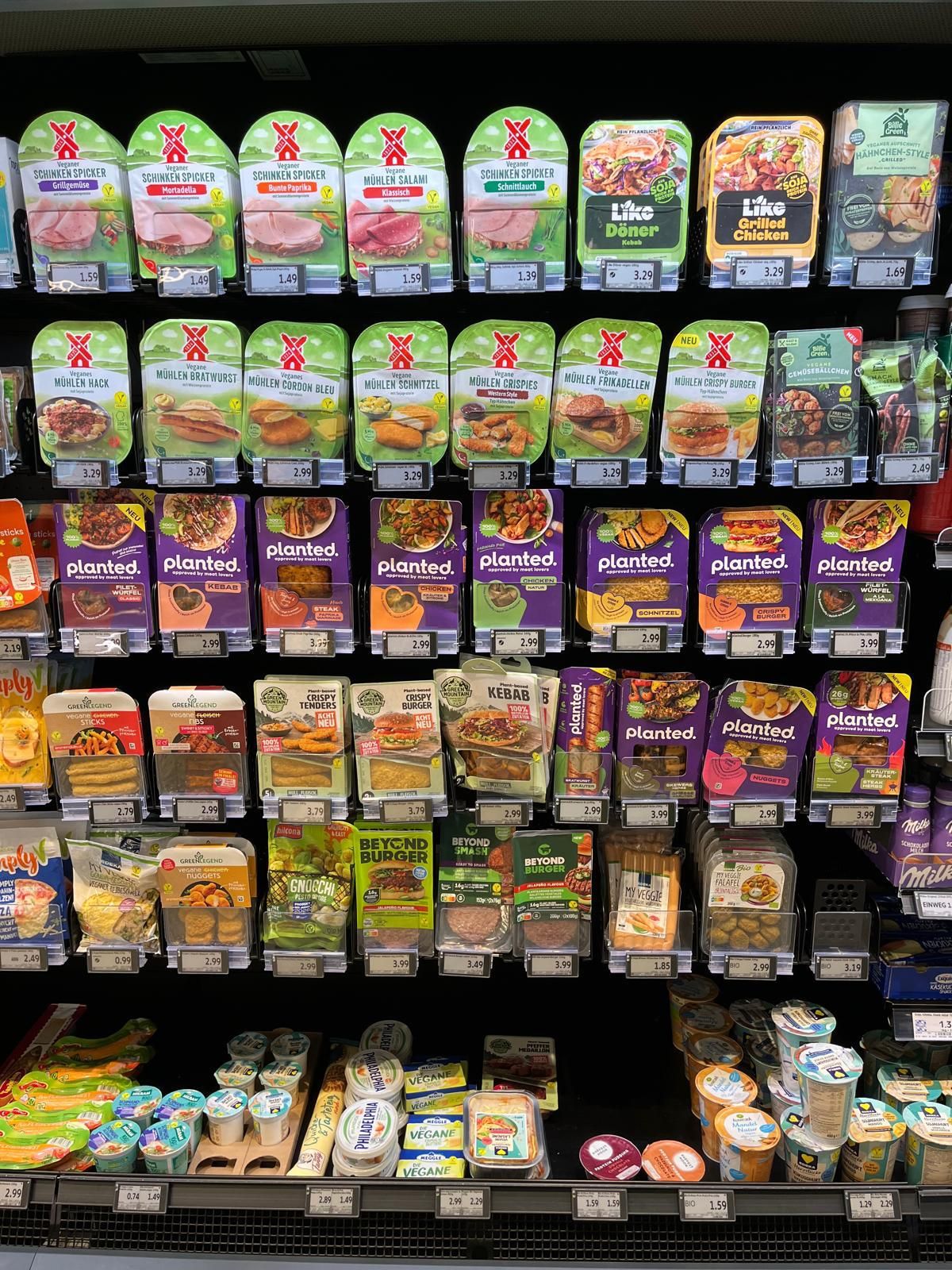 Future Food Quick Bites: Rafael Nadal, Guinness World Records &amp; Matthew Kenney