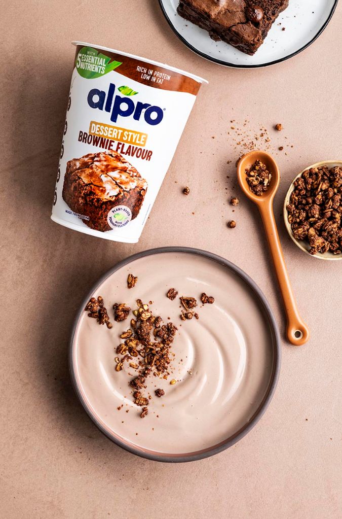 alpro brownie yoghurt